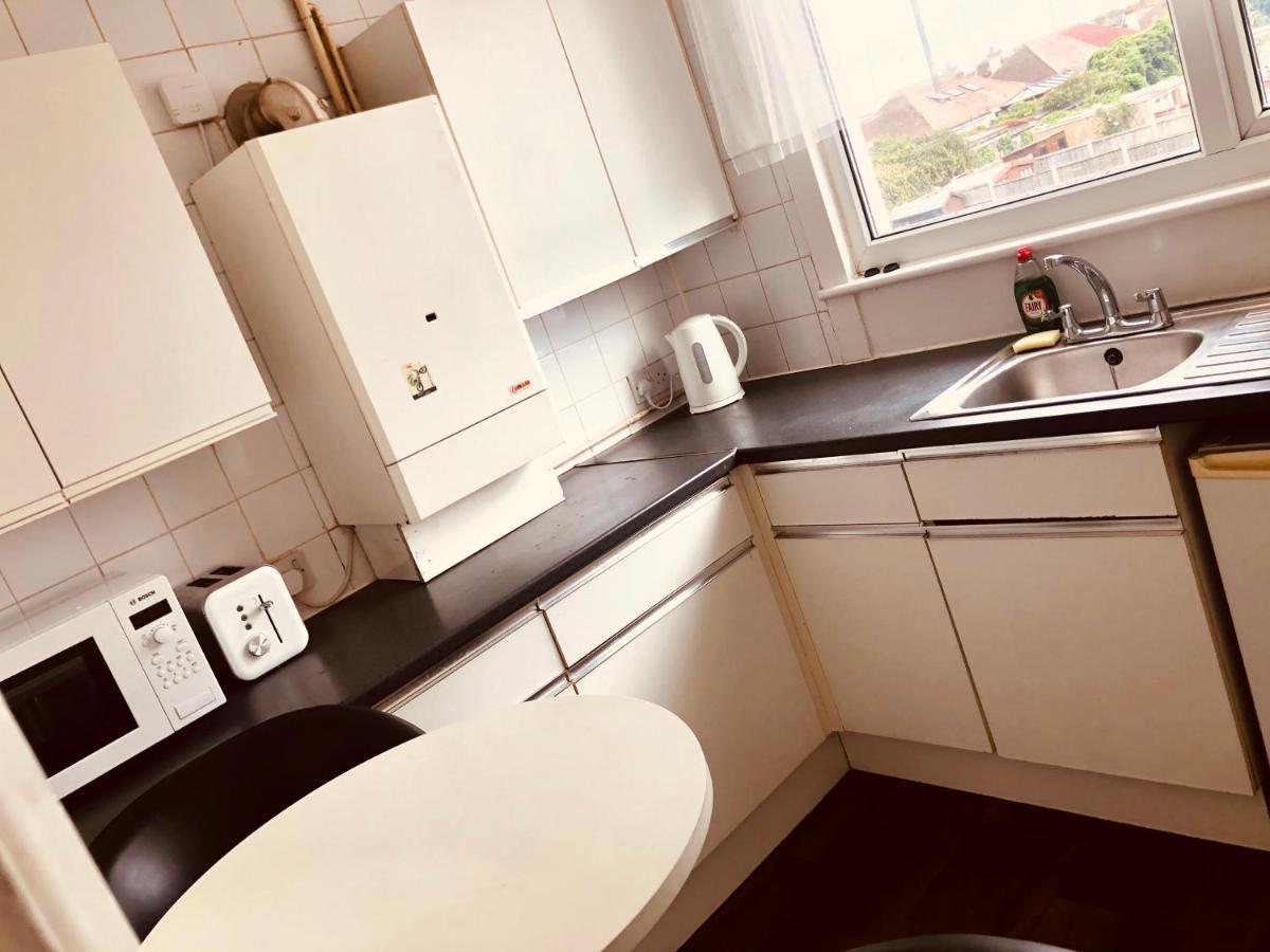 Ac Lounge 125 Appartement Rochford Buitenkant foto