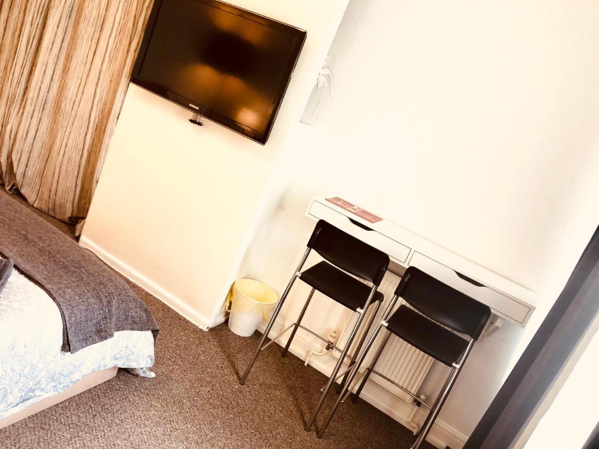 Ac Lounge 125 Appartement Rochford Buitenkant foto