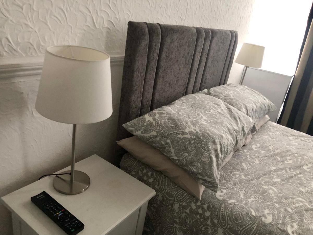 Ac Lounge 125 Appartement Rochford Buitenkant foto