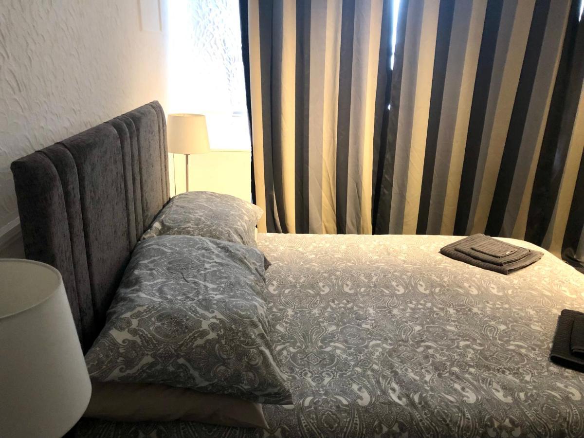 Ac Lounge 125 Appartement Rochford Buitenkant foto
