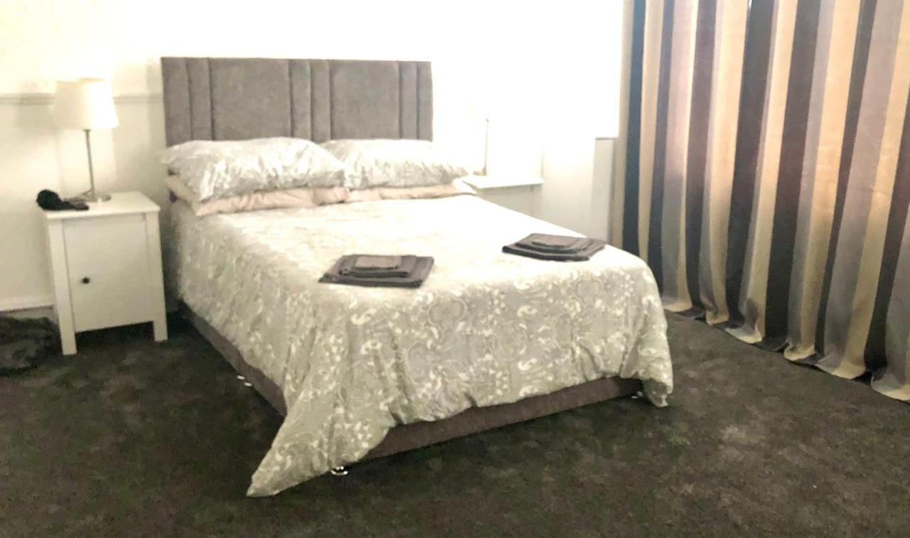 Ac Lounge 125 Appartement Rochford Buitenkant foto